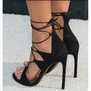 STUART WEITZMAN Legwrap Black Goose Bump Stiletto Sandal Heels 6.5